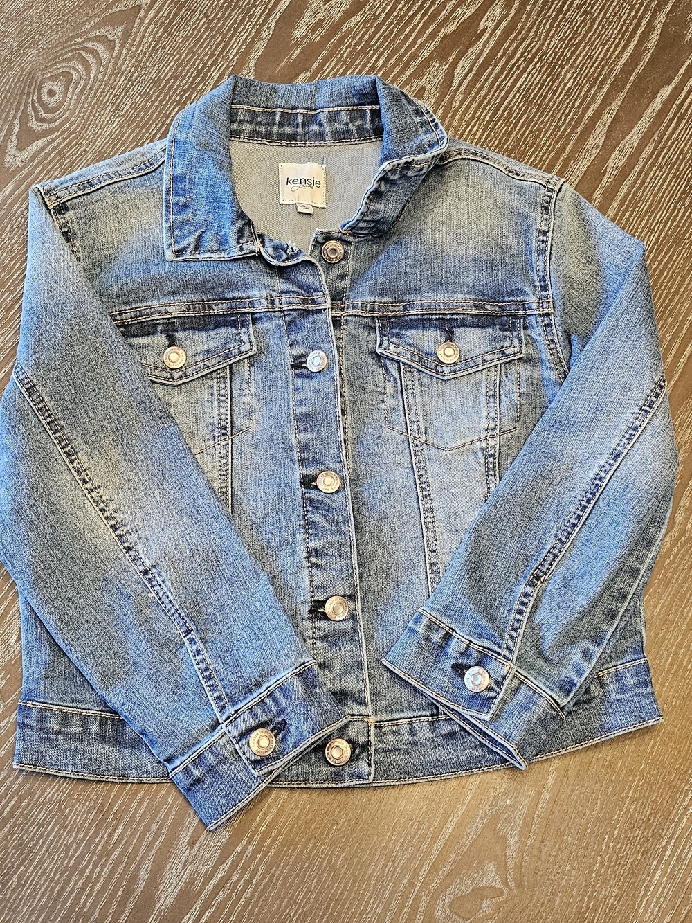 Kensie Light Blue Denim Jacket Label Detail